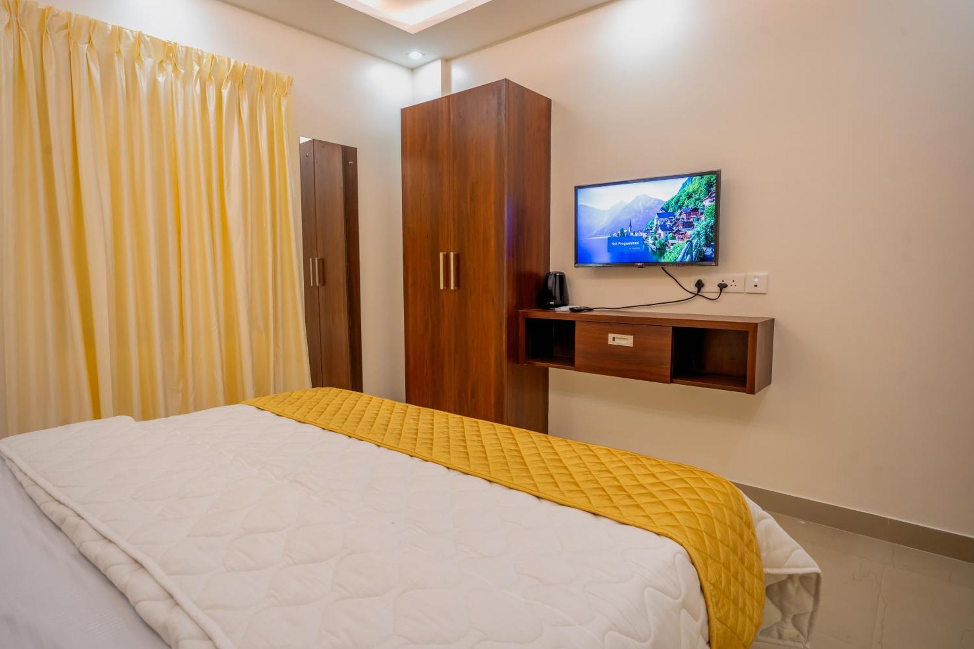 Metro Residency Hotel Tirur Exterior photo